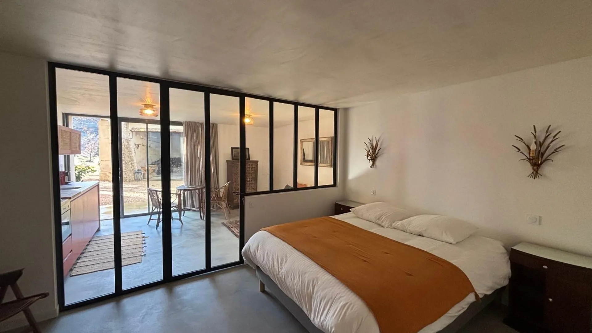Mas Le Bel Ami Hotel Entrechaux 0*,
